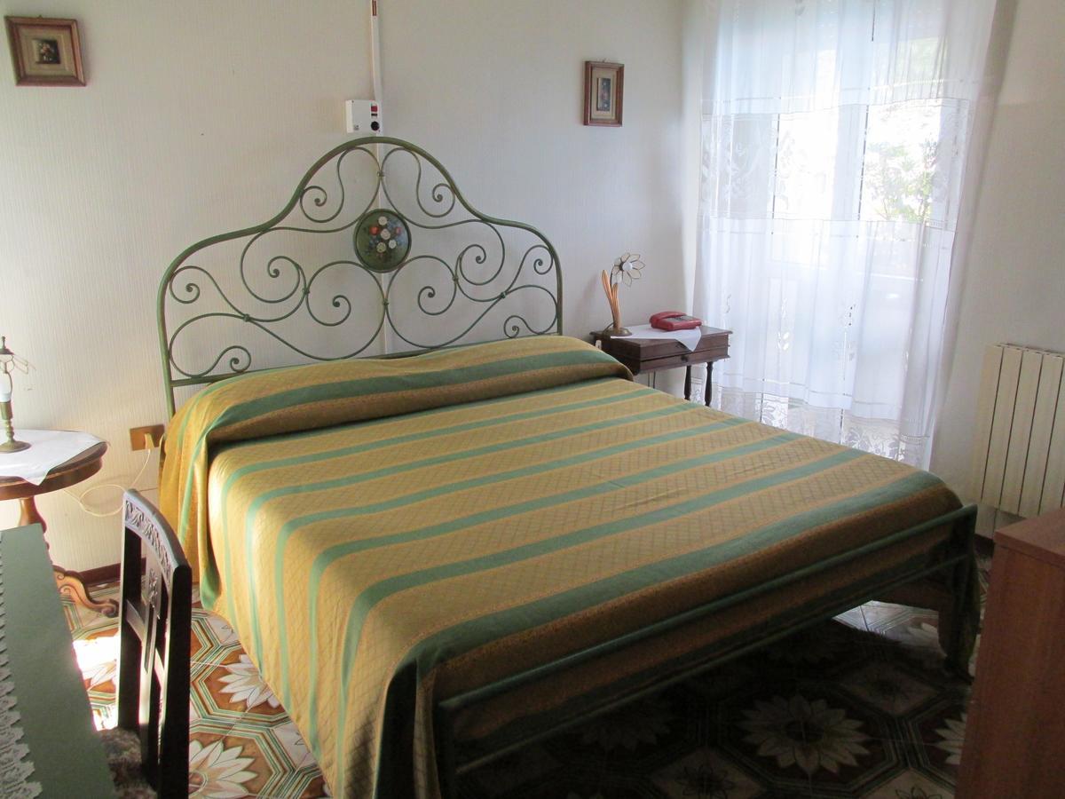 Hotel Conchiglia Verde Sirolo Exterior photo